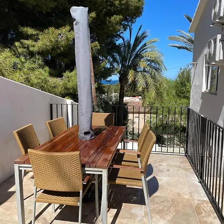 Tatil Evi Beautiful Overlooking Beach. Denia